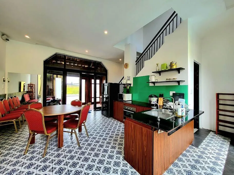 Delightful Romantic 4-Br Villa Hoi An