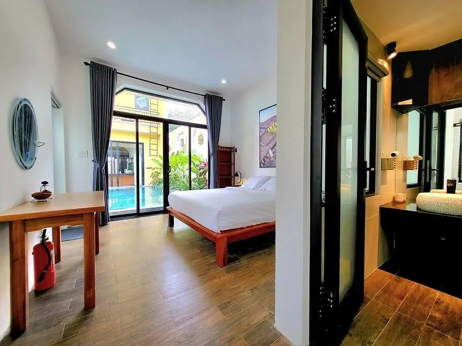Delightful Romantic 4-Br Villa Hoi An