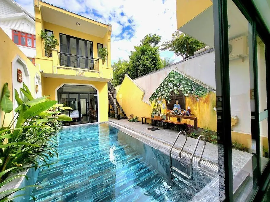 Delightful Romantic 4-Br Villa Hoi An