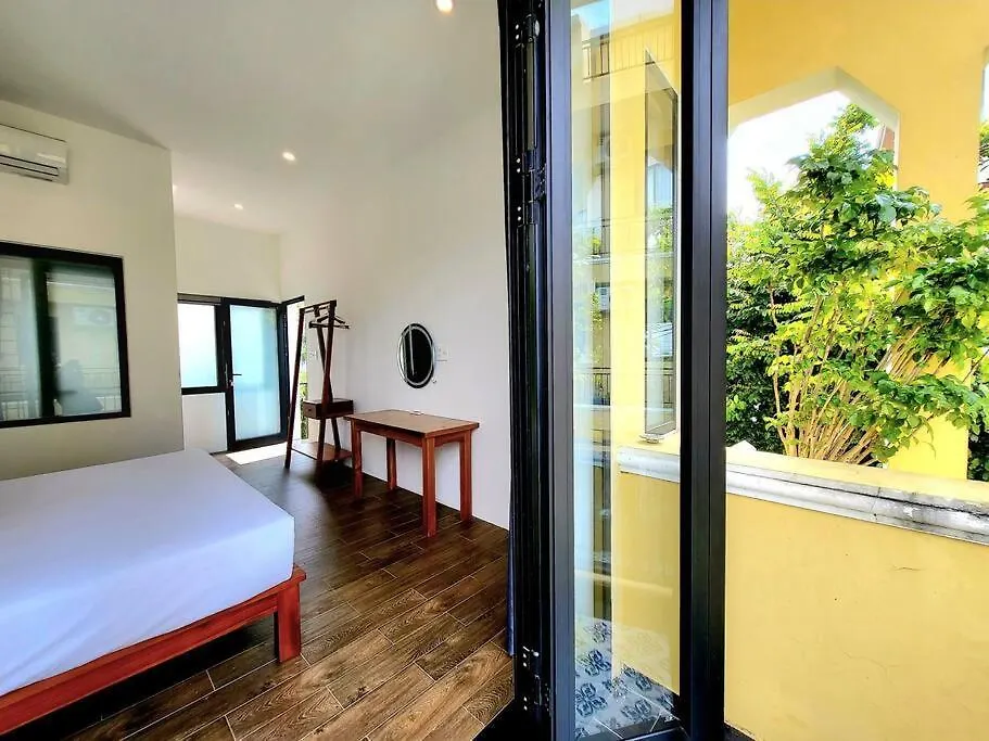 Delightful Romantic 4-Br Villa Hoi An Daire