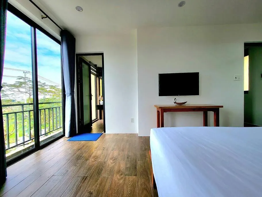 Delightful Romantic 4-Br Villa Hoi An